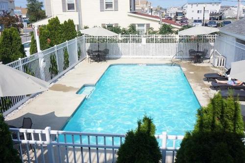 Hampton Apartment | 23 B ST APARTMENTS