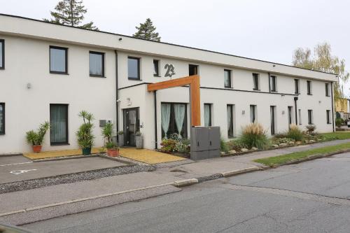 Schwadorf Hotel | 23-hotel
