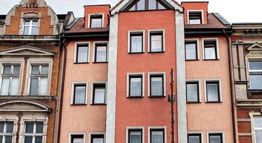Ostrow Wielkopolski Hotel | 23 m² Hotel ∙ 3 guests