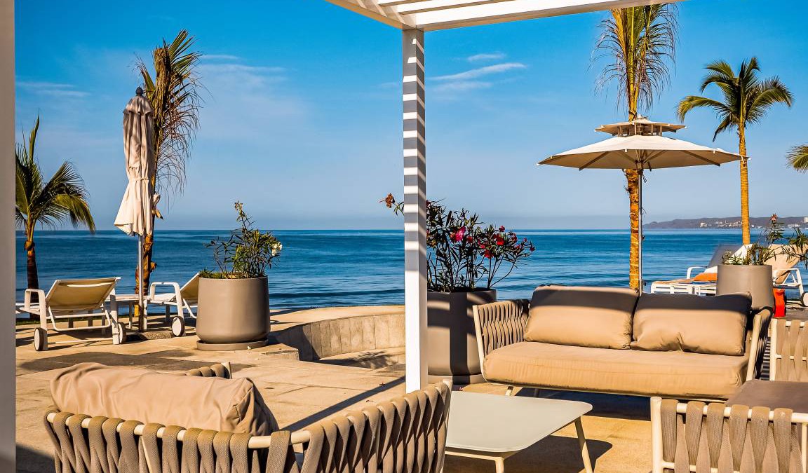 Flamingos Condo | 230 m² Condo ∙ 3 bedrooms ∙ 8 guests