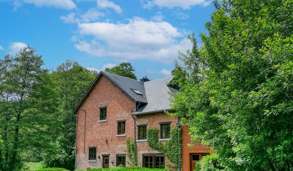 Marche-en-Famenne House | 230 m² House ∙ 1 bedroom ∙ 12 guests