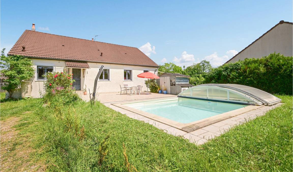Briare House | 230 m² House ∙ 4 bedrooms ∙ 12 guests