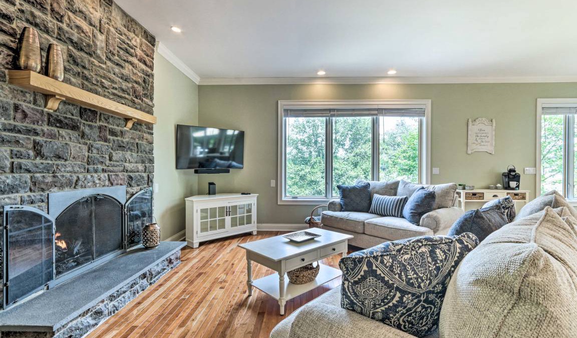 Middlefield House | 232 m² House ∙ 4 bedrooms ∙ 8 guests