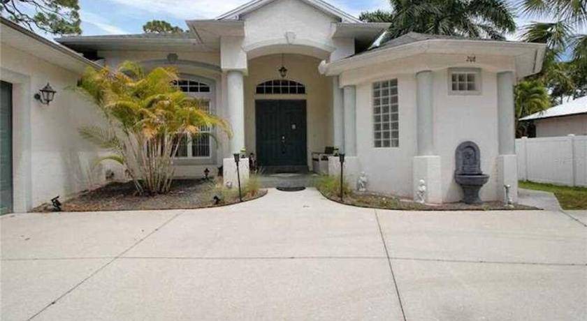 Laurel Villa | 239 m² Villa ∙ 3 bedrooms ∙ 6 guests