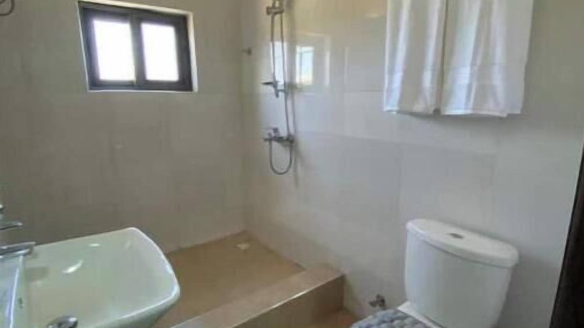 East Legon Apartment | 24 Bedroom All Ensuite East Legon Grand Apartment 4