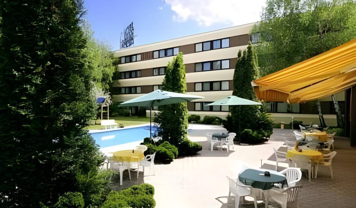 Voesendorf Hotel | 24 m² Hotel ∙ 10 guests