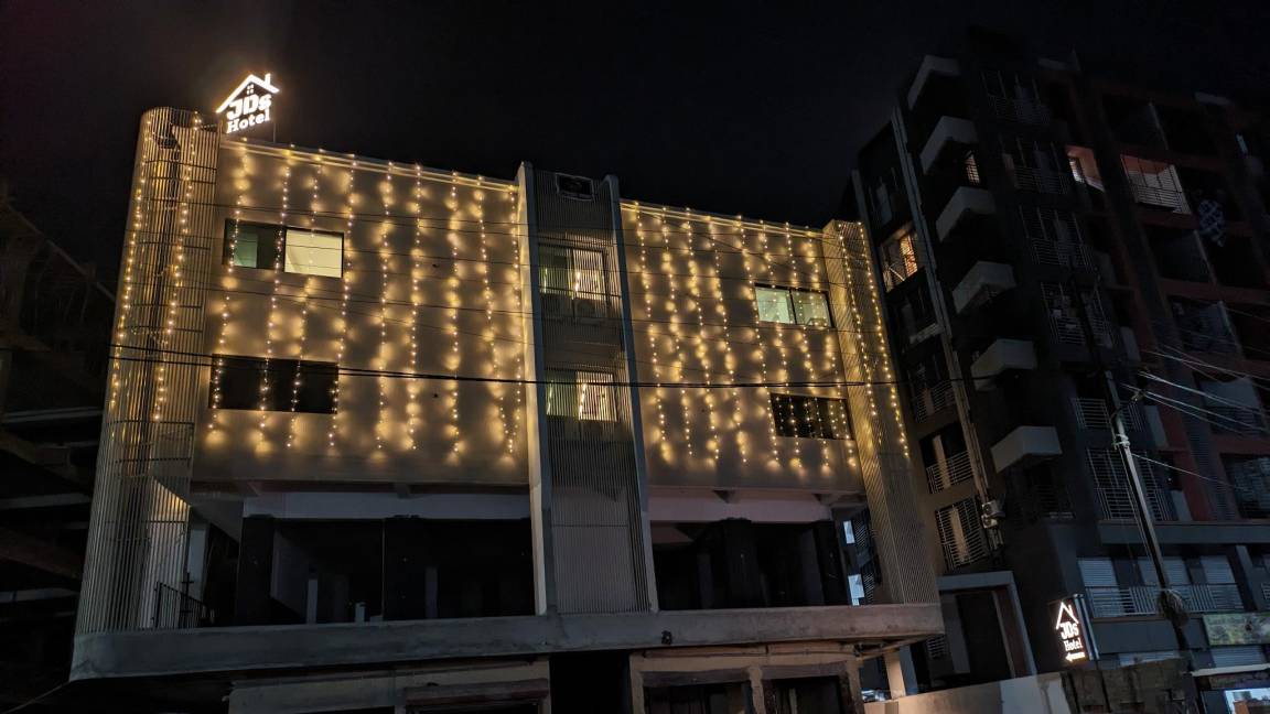 Vapi Hotel | 240 m² Hotel ∙ 4 guests