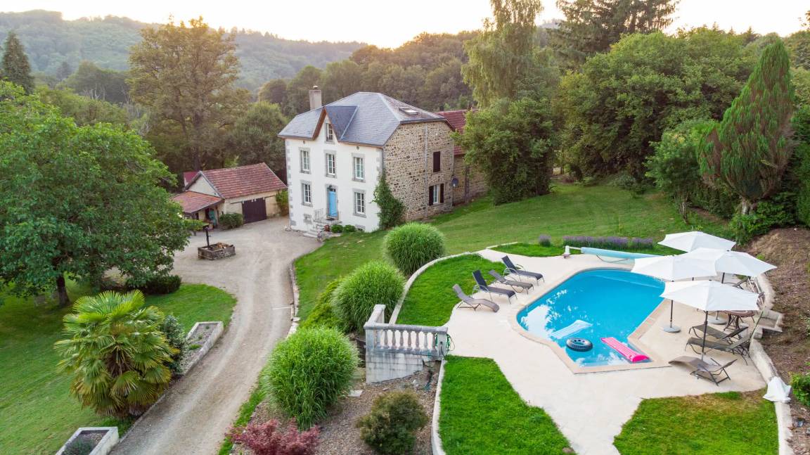 Saint-Moreil House | 240 m² House ∙ 6 bedrooms ∙ 12 guests