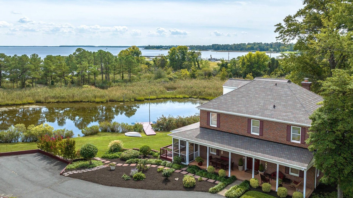 Stevensville House | 240' Private Beachfront @Kent Island Love Point - Great for Large Groups