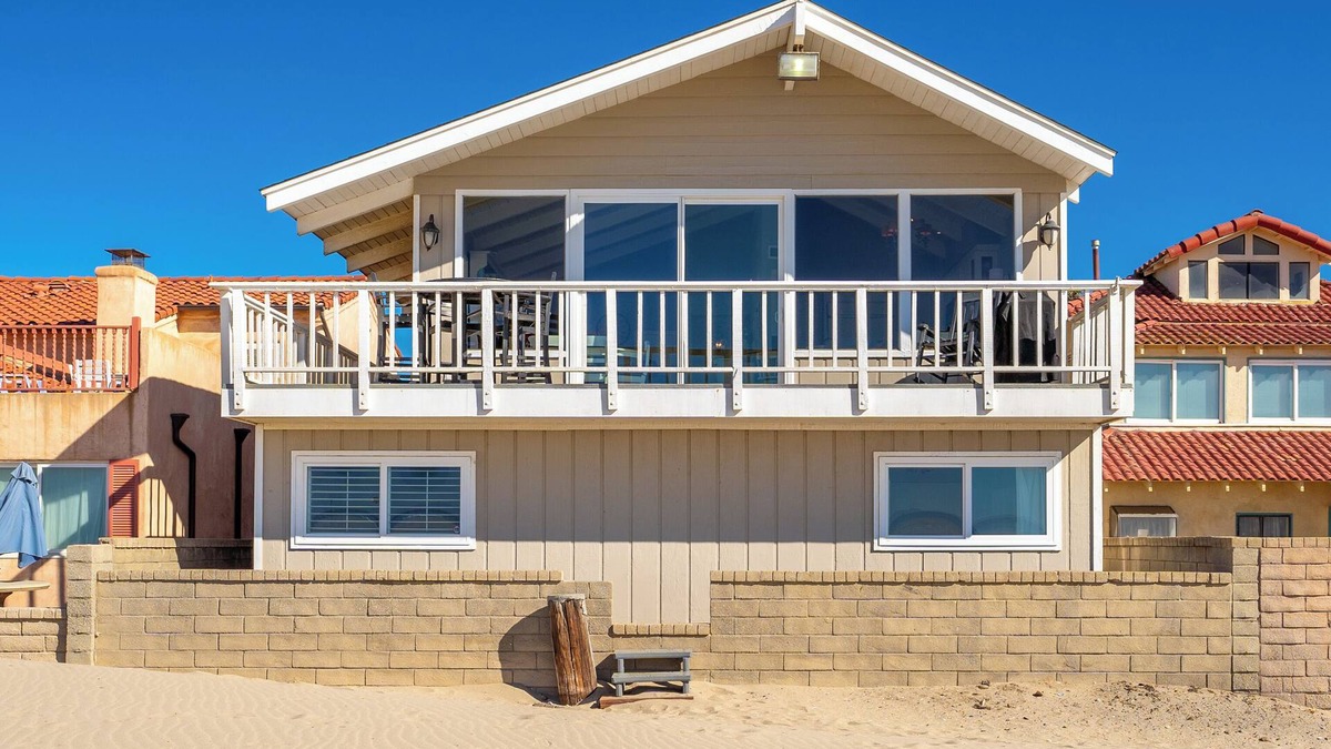 Silver Strand House | 2405O Meet Me At the Jetty