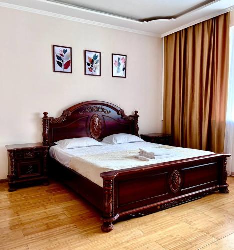 Nur-Sultan Apartment | 241 Просторные теплые и уютные апартаменты у Байтерека с 3 кроватями и 2 диванами и 2 санузлами