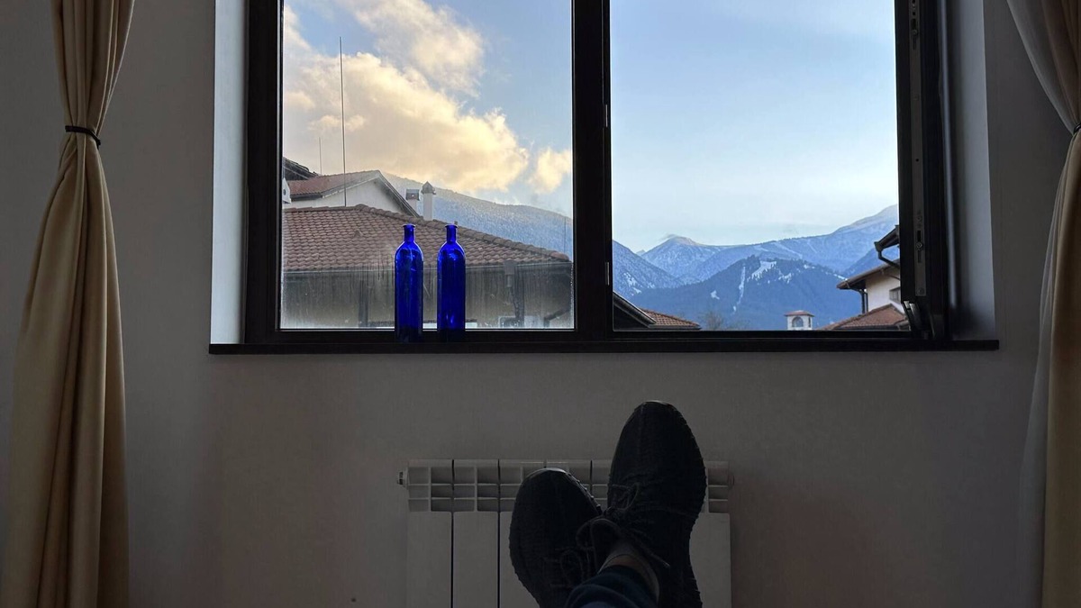 Shiligarnika Apartment | 2413 - 2br Mountain View Apartment - 250mbps Wifi!