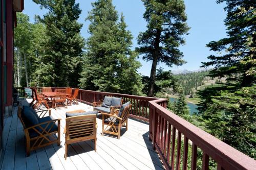 Columbine Lake House | 246 Beaver Circle