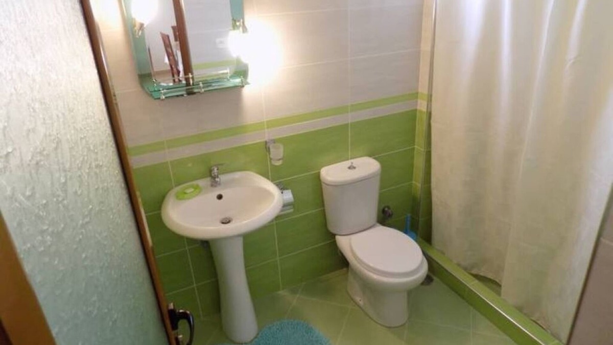 Himare Apartment | 25 meters from beach 2