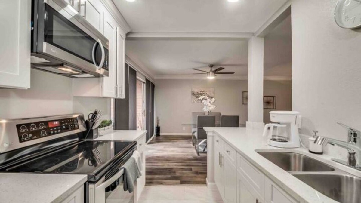 Grand Prairie Apartment | 25% OFF Luxury 2BD Skyline view Grand Prairie GP46A