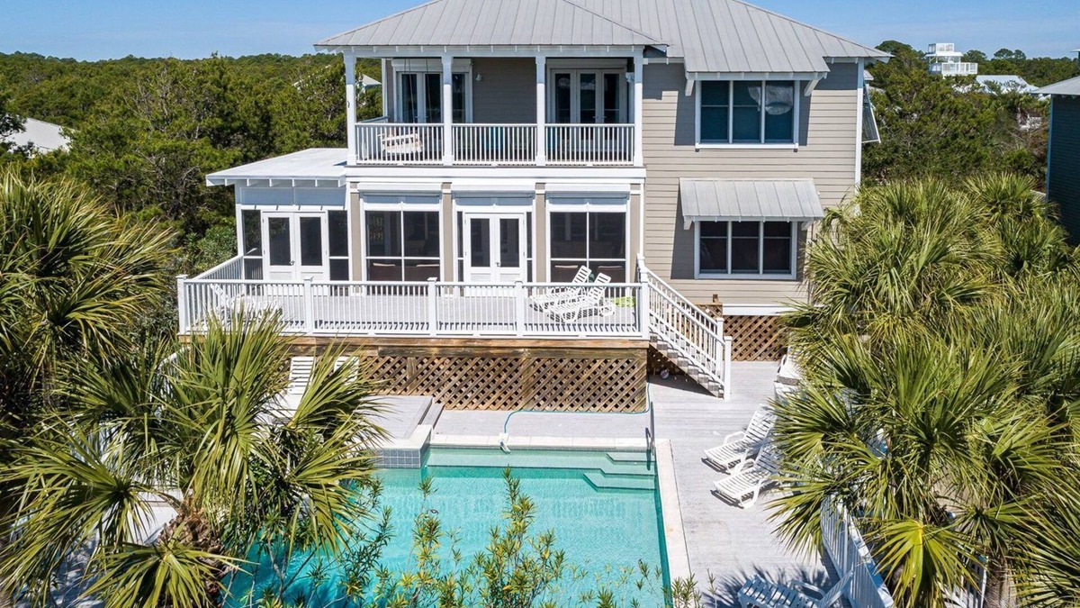 Gulf Trace House | 25% SALE Thru FALL~HIGH TIDE~Gulf View~Heated Pool~Beach Gear~Gulf Trace~Beach