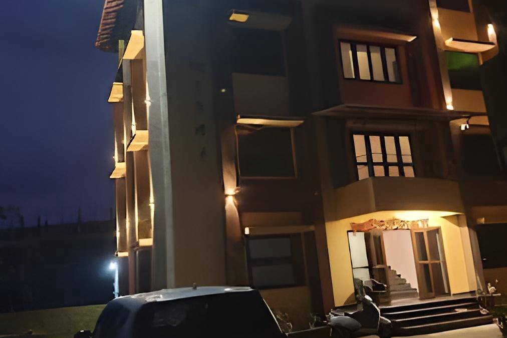 Murud-Harnai Hotel | 250 m² Hotel ∙ 2 guests
