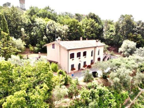 Castelnuovo di Porto Villa | 250 m² Villa ∙ 3 bedrooms ∙ 8 guests