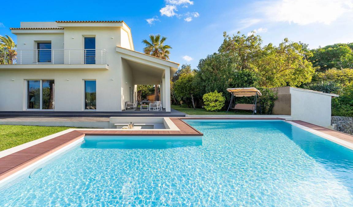 Syracuse Villa | 250 m² Villa ∙ 4 bedrooms ∙ 8 guests