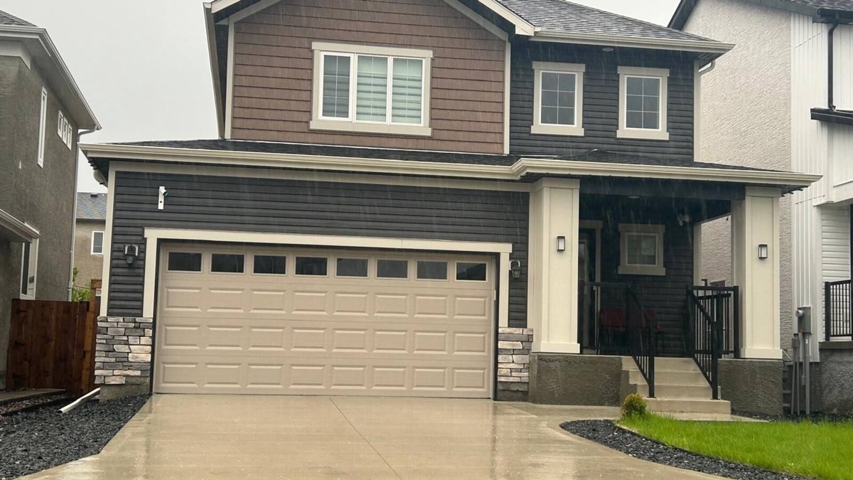 Fort Gary House | 2500 sq ft 5 beds 3.5 bath New Home (2021)