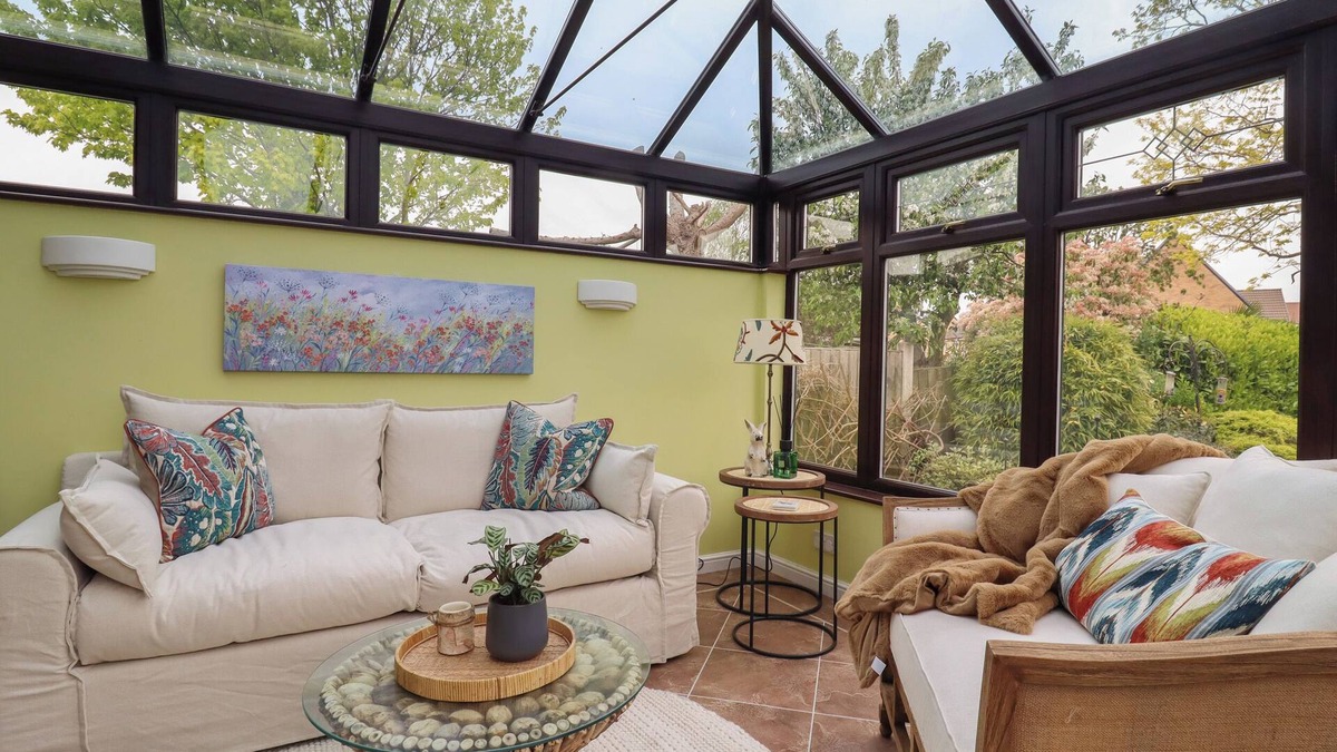 Colchester Cottage | 256 London Road