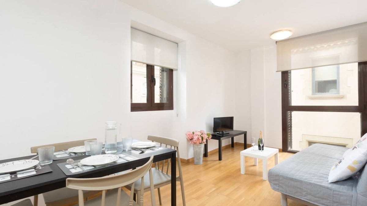 Mataro Apartment | 25km From Barcelona next to the beach and train station.matarolux14