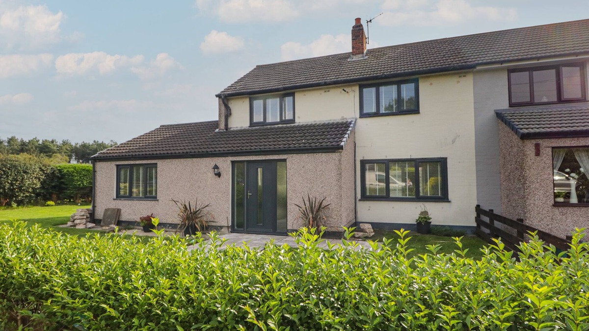 Millom House | 26 HYCEMOOR WAY, pet friendly, with hot tub in Bootle Near Millom