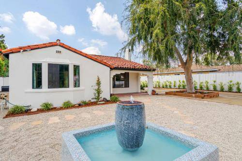 Valley Glen House | 260 m² House ∙ 4 bedrooms ∙ 18 guests