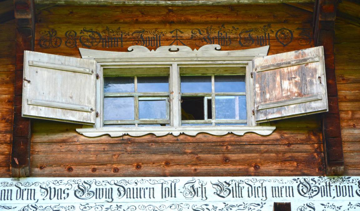 Conters im Prattigau House | 268 m² House ∙ 5 bedrooms ∙ 10 guests