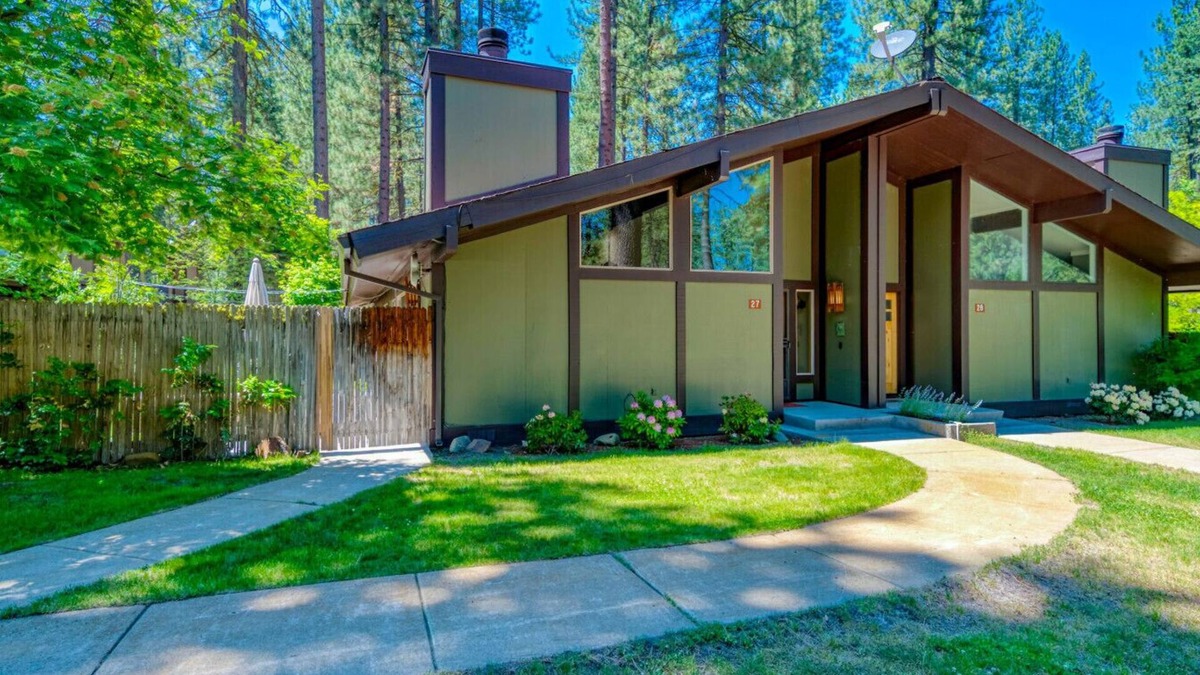 Graeagle Condo | #27 Graeagle Meadows
