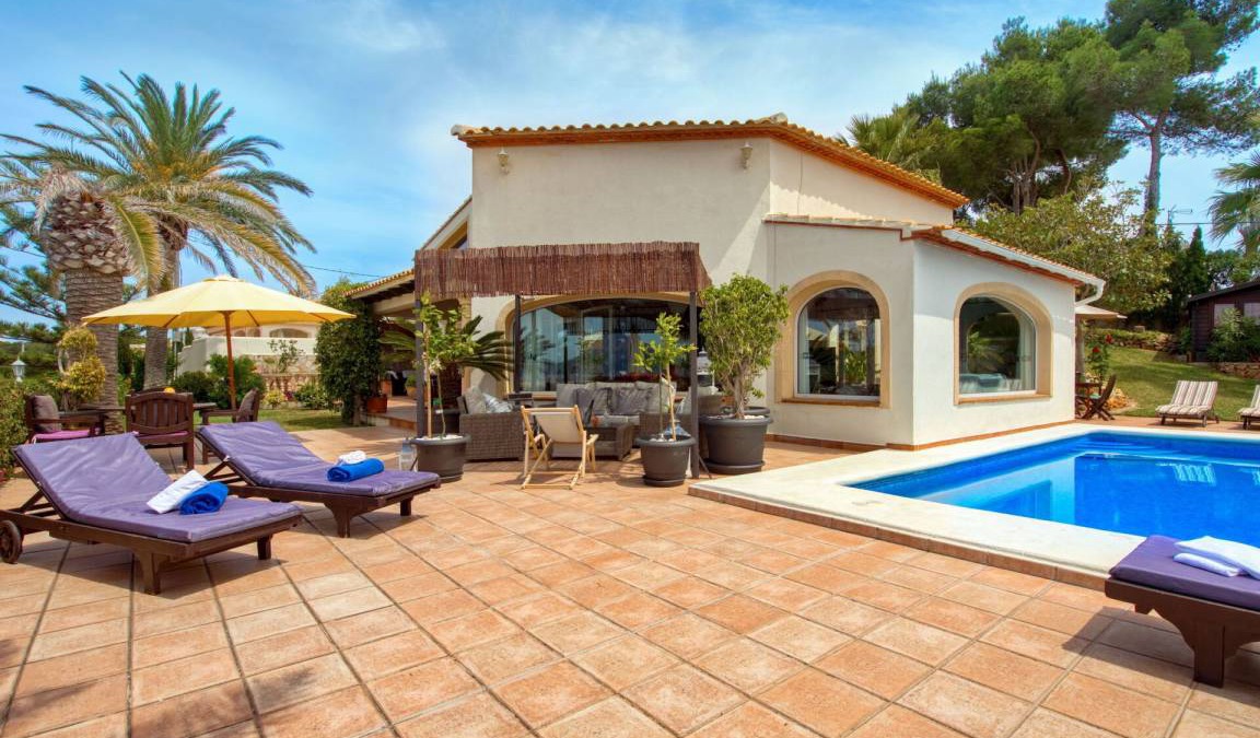 Trencall Villa | 270 m² Villa ∙ 4 bedrooms ∙ 8 guests