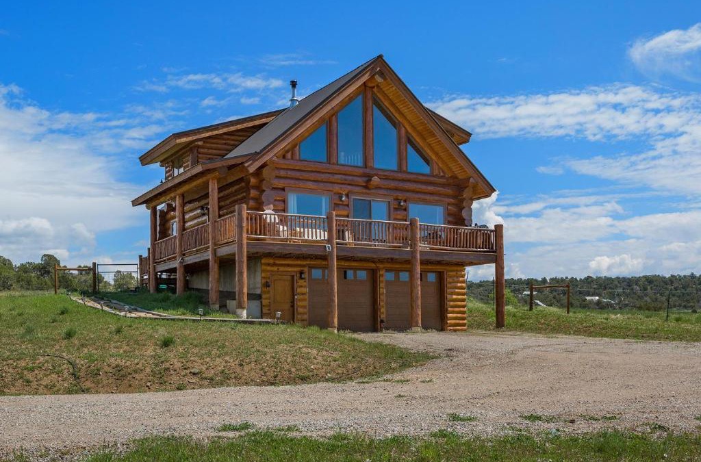 Sundance Hills House | 272 Sundance