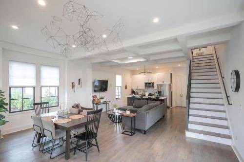 Historic Downtown Franklin House | 273 m² House ∙ 1 bedroom ∙ 10 guests