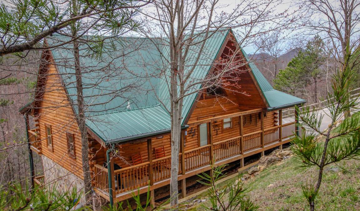 Gatlinburg - Pigeon Forge Cabin | 279 m² Cabin ∙ 3 bedrooms ∙ 8 guests