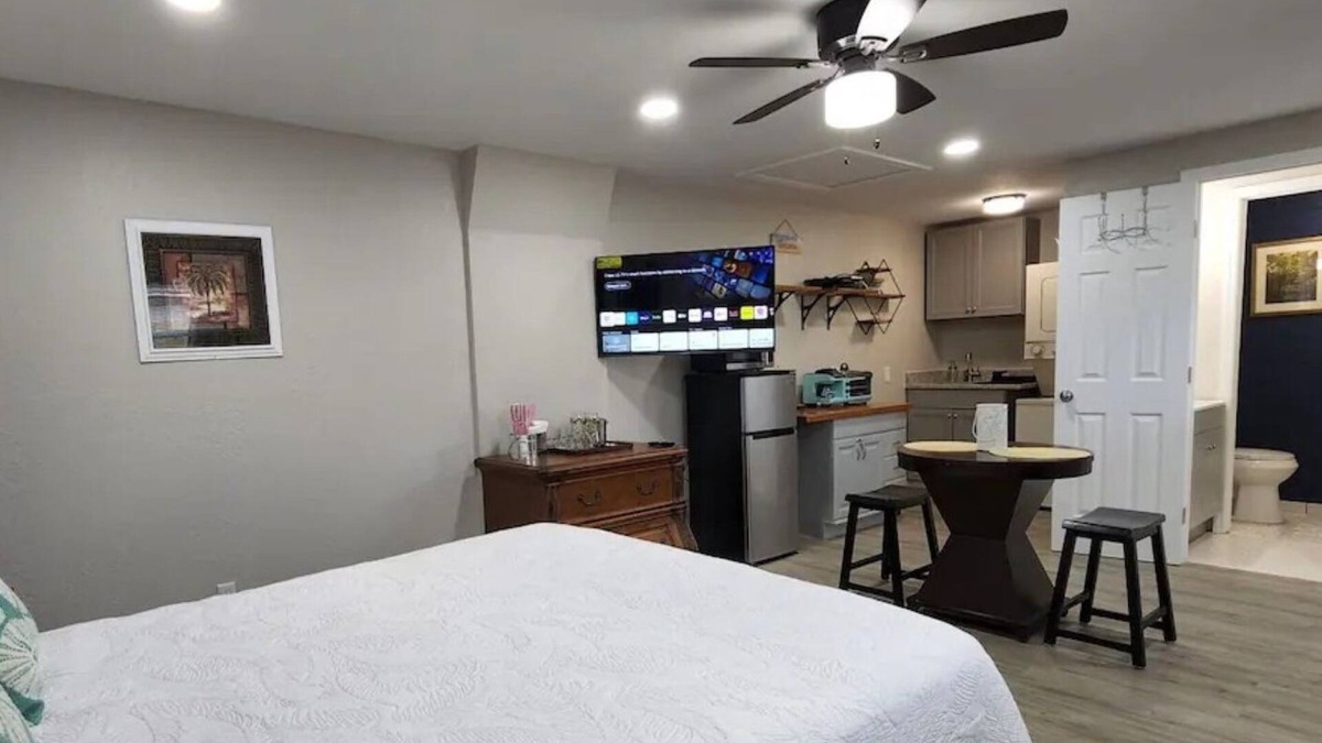 Jasmine Lakes Apartment | #28 @Little Belleview by Joyful Moments Vacation
