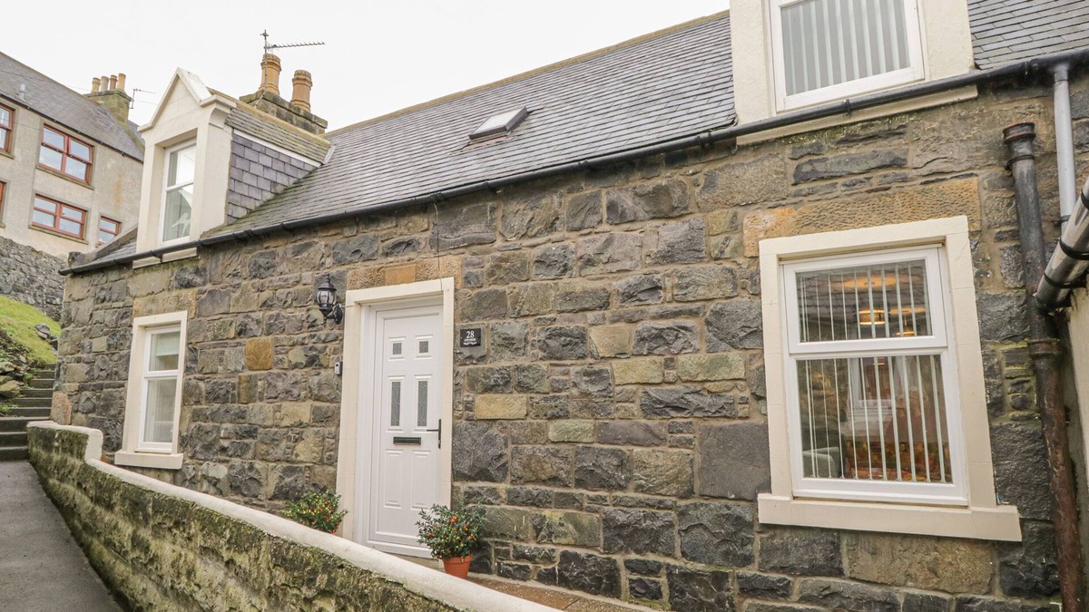 Whitehills Cottage | 28 LOW SHORE, pet friendly, character holiday cottage in Whitehills