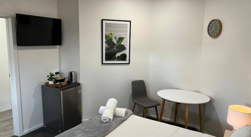 Golden Square Hotel | 28 m² Hotel ∙ 2 guests