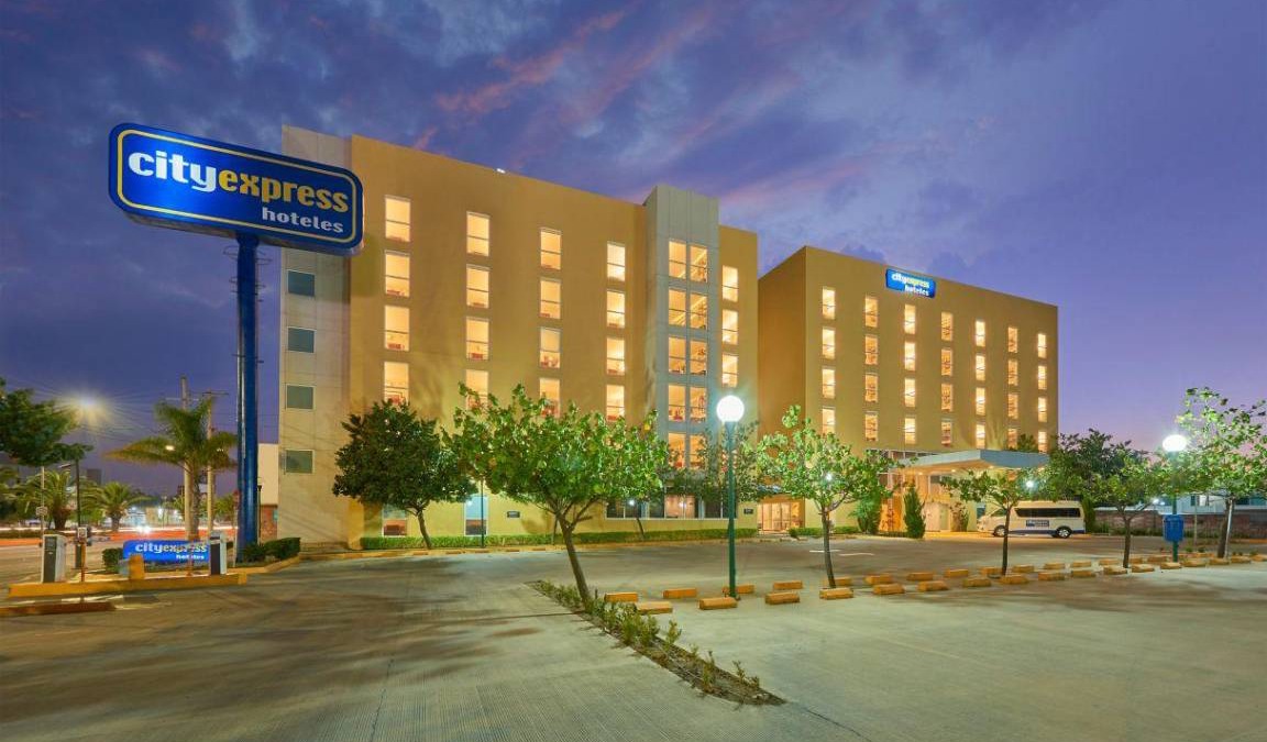 Irapuato Hotel | 28 m² Hotel ∙ 6 guests