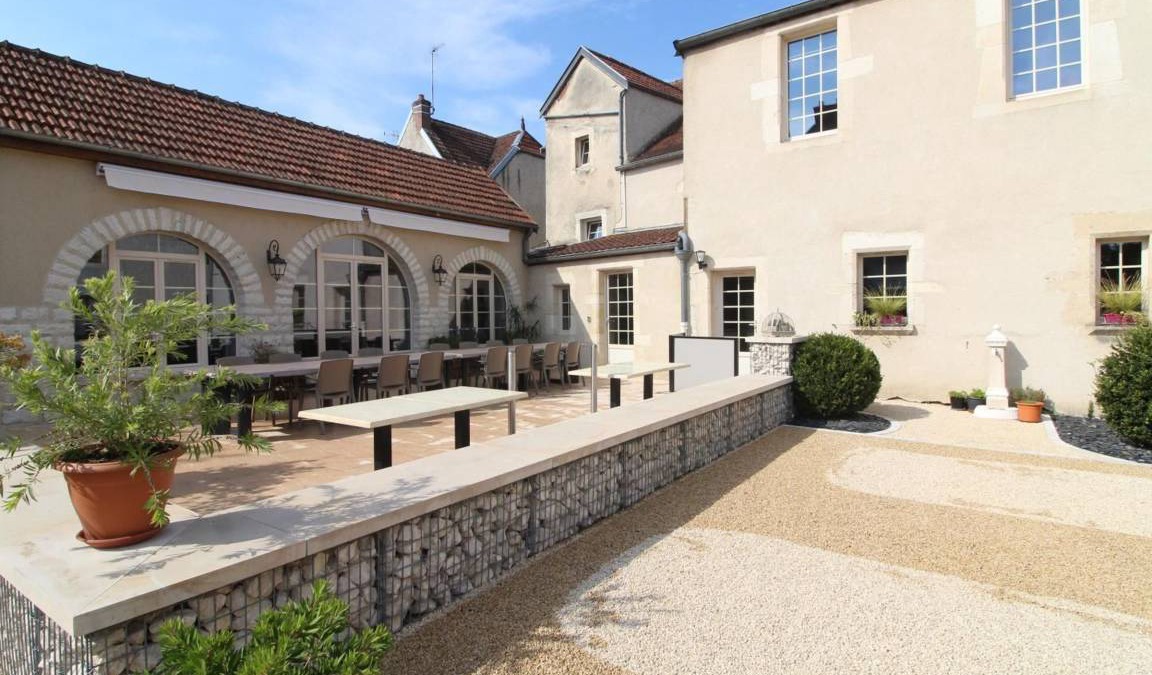Til-Chatel Cottage | 280 m² Cabin ∙ 9 bedrooms ∙ 15 guests