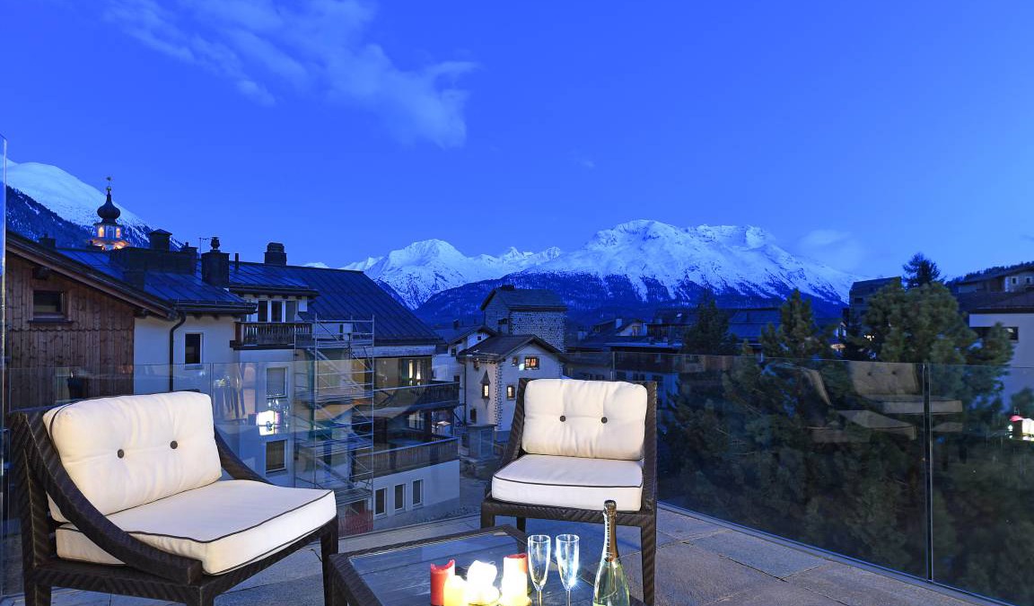 Samedan Resort | 280 m² Luxury rental ∙ 6 bedrooms ∙ 12 guests