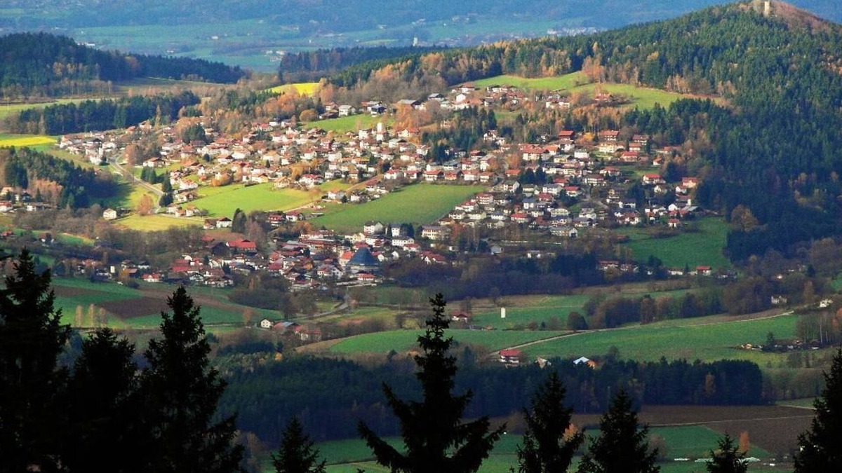 Rimbach Apartment | 29qm große FeWo für 2 Personen mit Balkon und herrlicher Aussicht