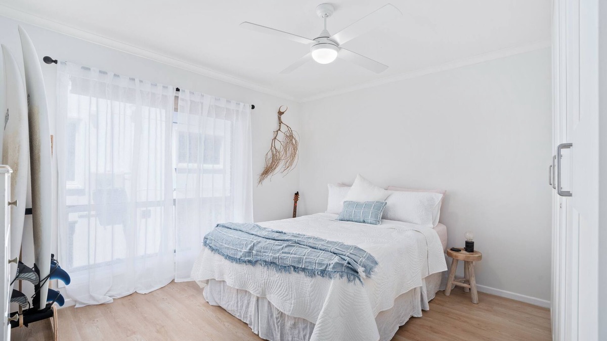 Mermaid Beach Apartment | 2B Alfred St Apt, Walk to Beach!