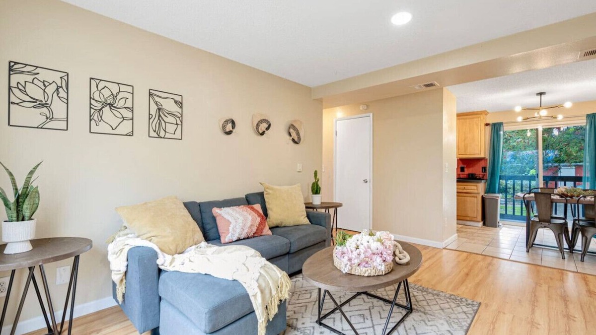 Highline Apartment | 2b1b Apt Unit @South Seattle minutes to airport