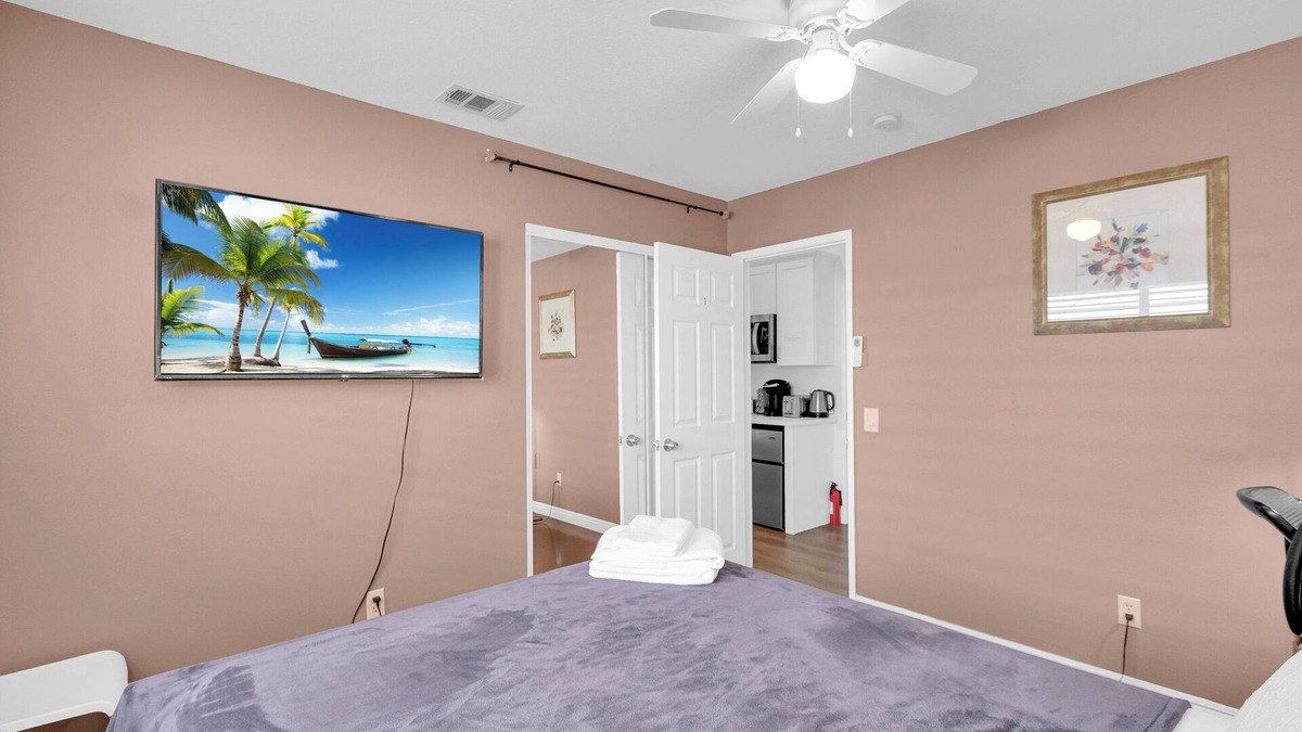 Covina House | 2B1BApartment/24hoursSelfcheckin/Free WI-FI/Freeparking