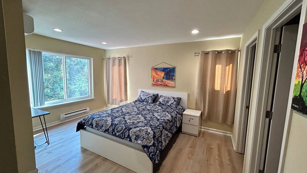 Willow Glen Condo | 2B2B APT ATT fiber Fast WiFi Apple TV Disney+ ESPN