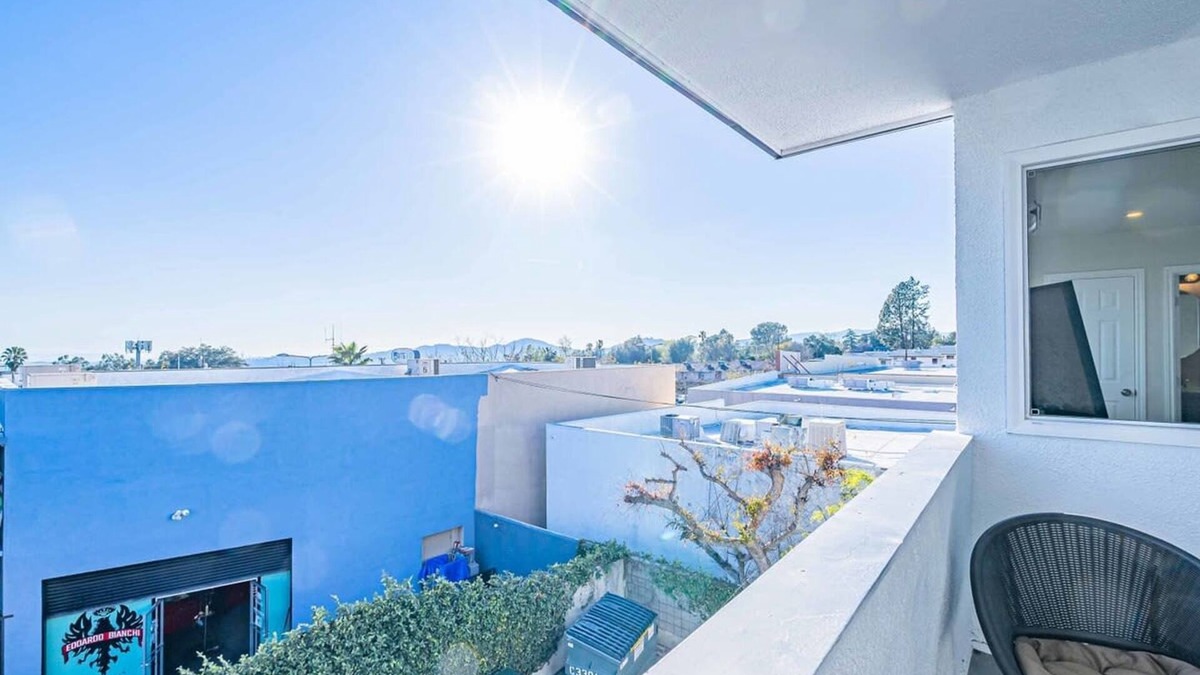 Altadena Apartment | 2b2b APT Close to Rose Parade and Pasadena Oldtown