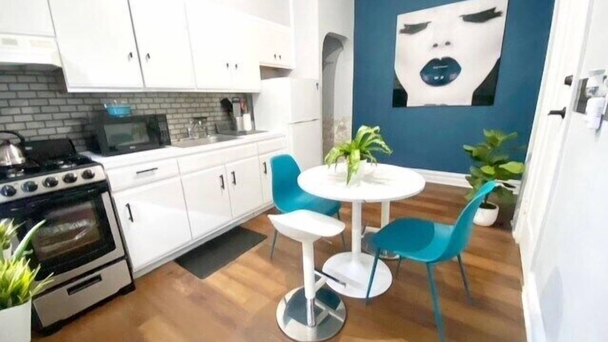 Flatlands Apartment | 2BD w/workspace in Vibrant Apt
