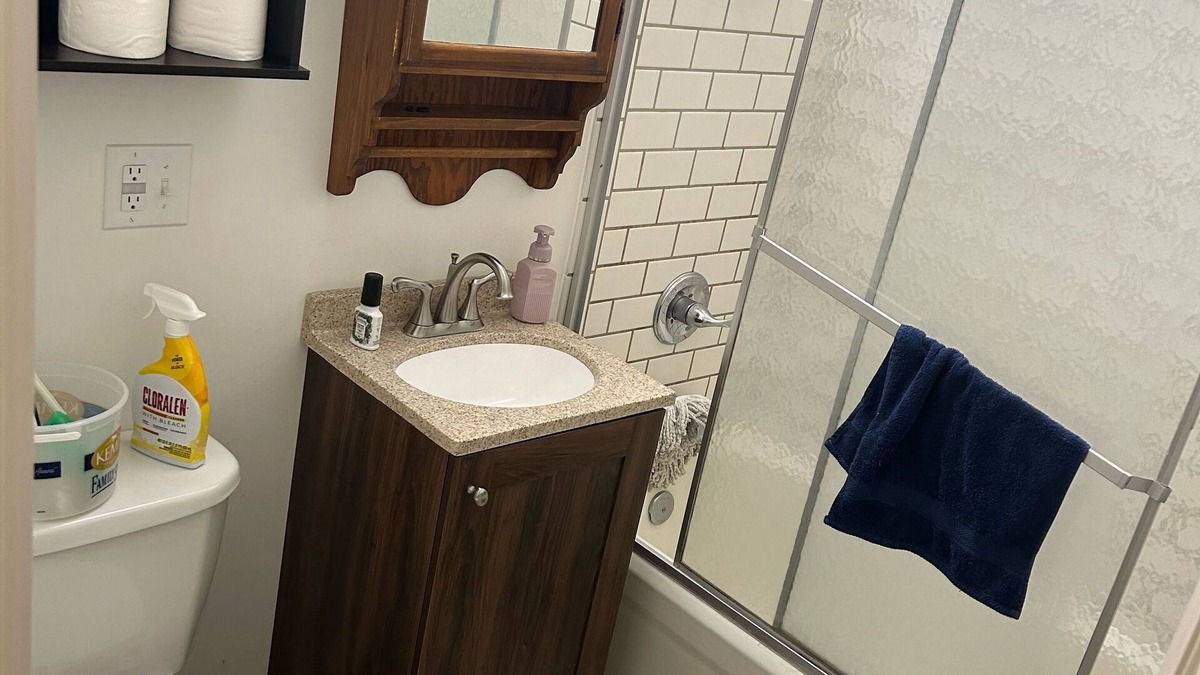 Wausau Apartment | 2BDRM 1BTH Near Aspirus & Downtown Wausau