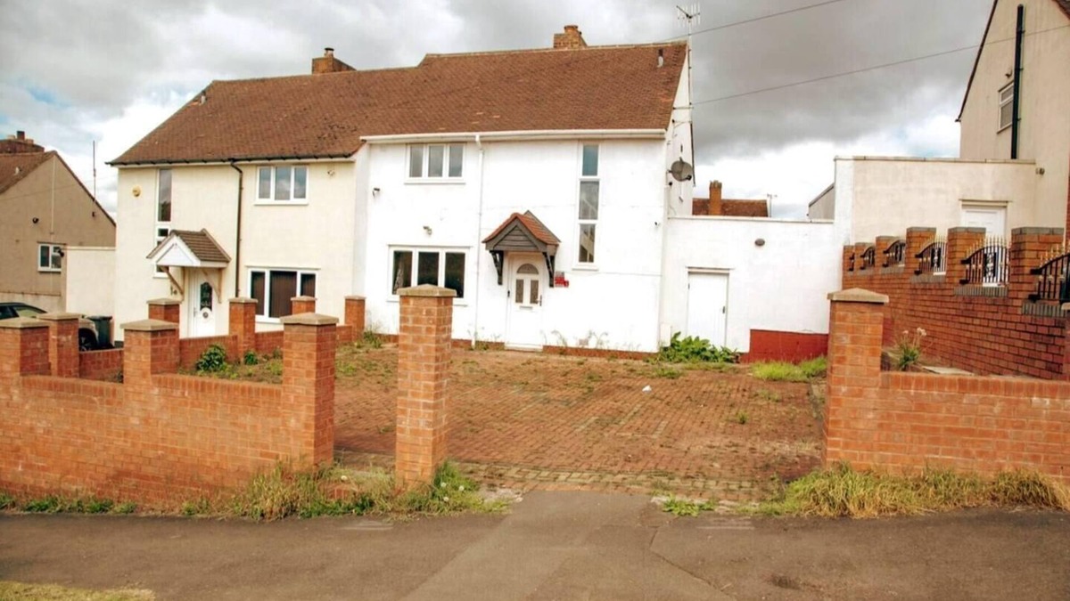 Cradley House | 2Bed House- Dudley-Garden-Wifi-Tv