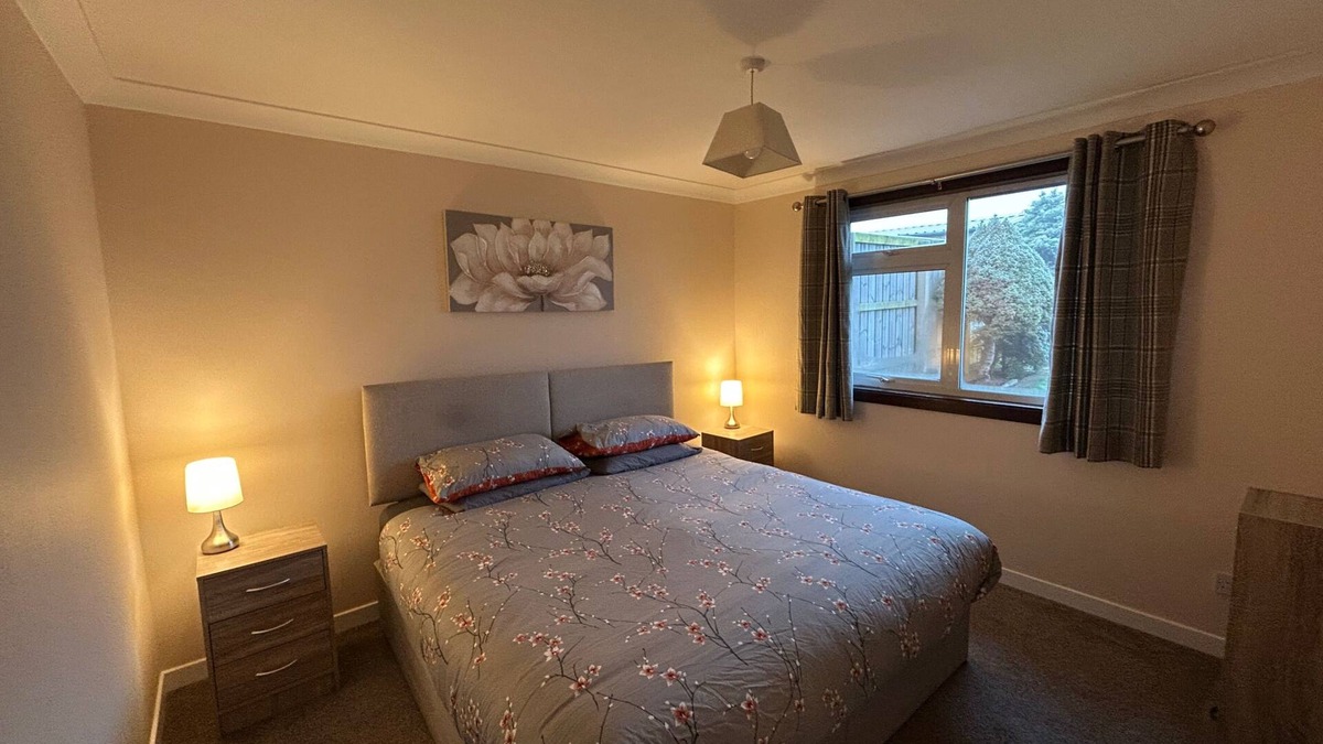 Aberuthven House | 2Bedroom-1Bathroom-Patio-WiFi
